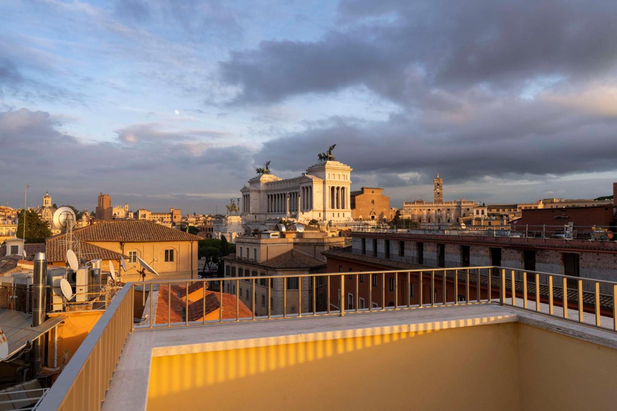 Radisson Collection Hotel, Antica Hotel Rom