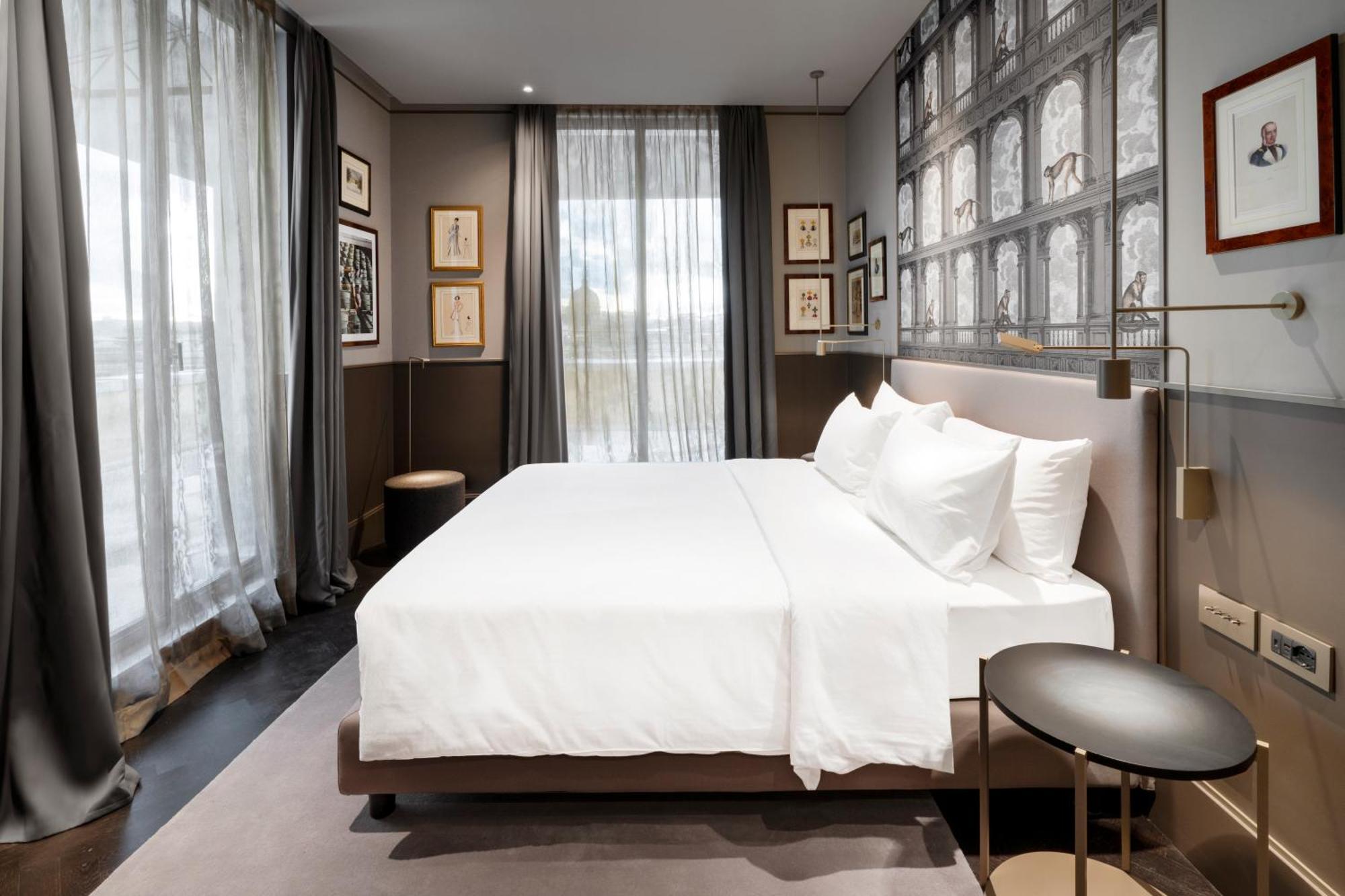 Radisson Collection Hotel, Antica 5* Rom