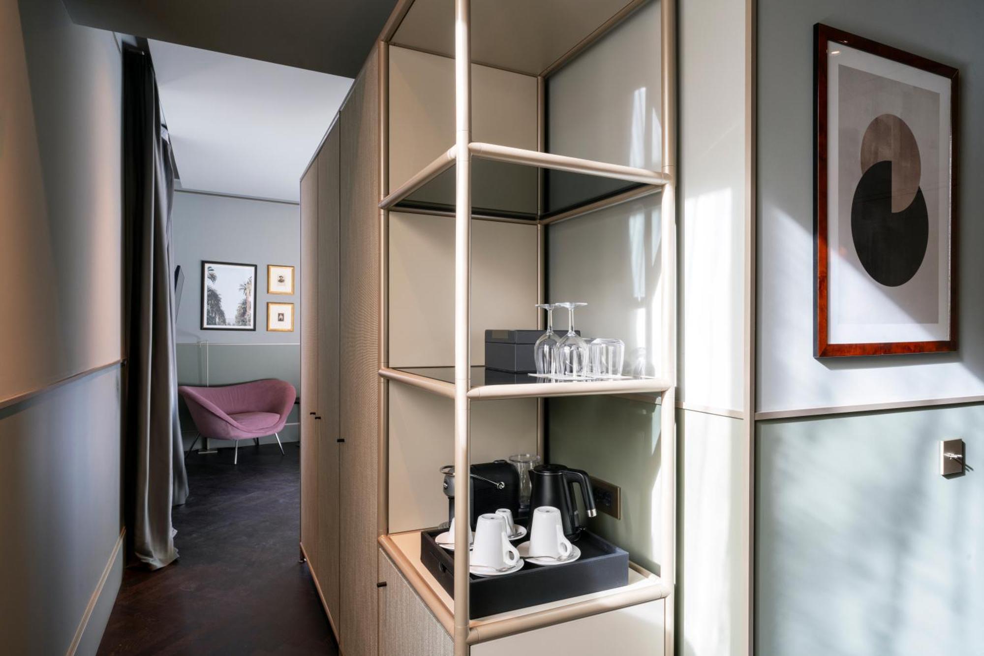 Radisson Collection Hotel, Antica Hotel Rom